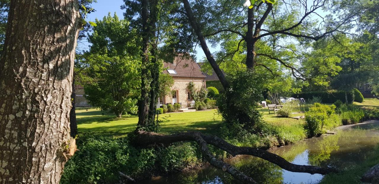 La Maison D'Amis Du Moulin Hotel La Chapelle-Viel Exterior foto